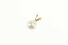 Load image into Gallery viewer, 14K 7.1mm Classic Simple Pearl Pendant Yellow Gold