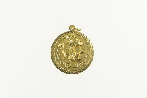 18K Pisces Ornate Astrology Zodiac Sign Engraved Charm/Pendant Yellow Gold
