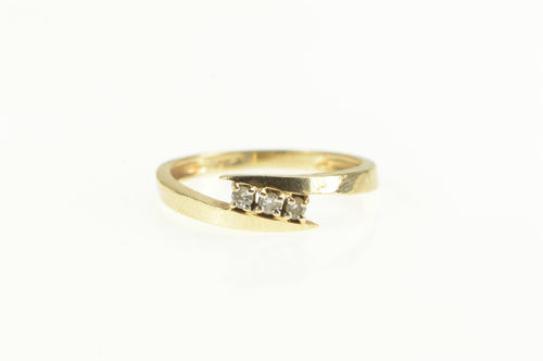 10K Classic Diamond Bypass Statement Band Ring Yellow Gold