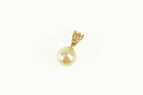 14K Pearl Diamond Accent 6.9m Classic Pendant Yellow Gold