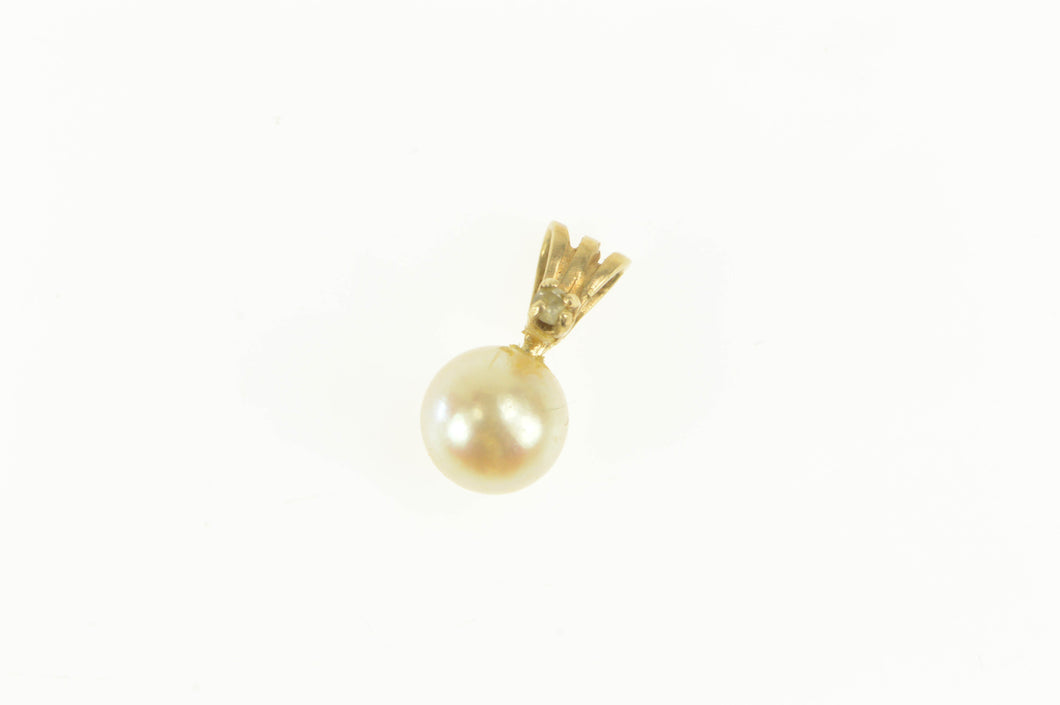 14K Pearl Diamond Accent 6.9m Classic Pendant Yellow Gold
