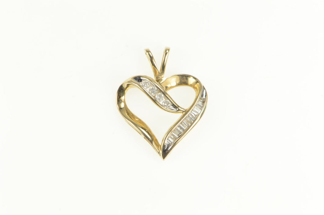 10K Classic Curvy Heart Love Symbol Statement Pendant Yellow Gold