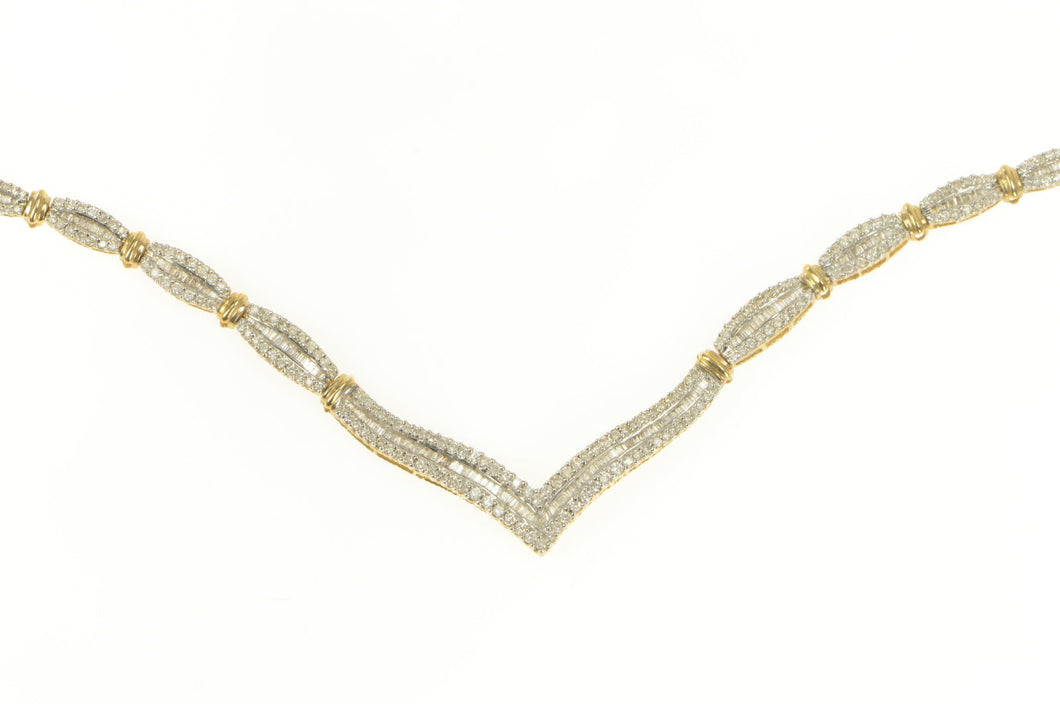 14K 3.00 Ctw Diamond Encrusted Chevron Necklace 17