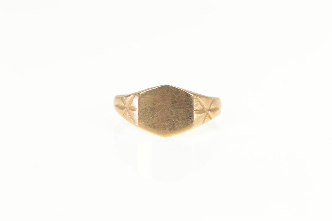 10K Retro Simple Engravable Signet Baby Ring Yellow Gold