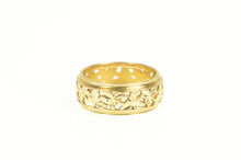 Load image into Gallery viewer, 14K 1940&#39;s Floral Pierced Pattern Wedding Band Ring Yellow Gold