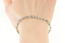 Load image into Gallery viewer, 10K 2.50 Ctw Diamond Flower Cluster Bar Tennis Bracelet 8&quot; White Gold