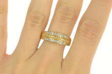 Load image into Gallery viewer, 14K 0.25 Ctw Diamond Twist Design Wedding Band Ring Yellow Gold