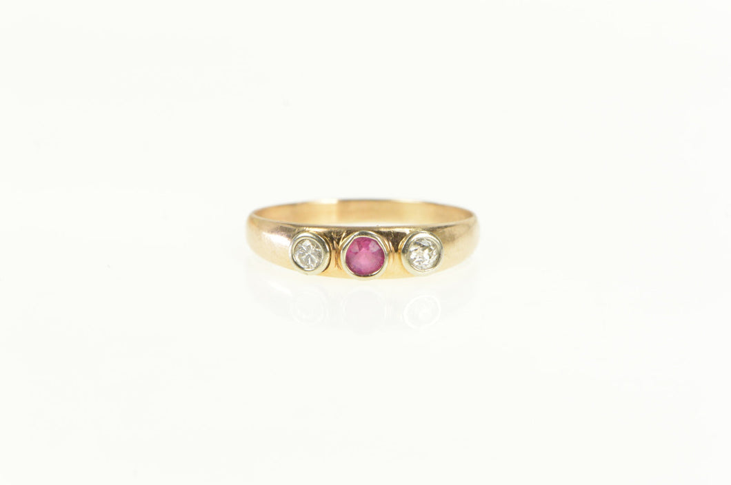 14K 1930's Three Stone Natural Ruby Diamond Ring Yellow Gold