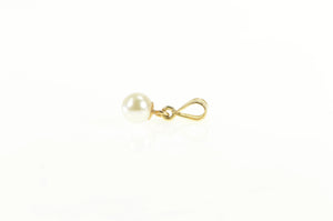 14K Vintage 5.3mm Pearl Classic Simple Pendant Yellow Gold