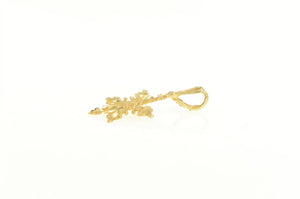 14K Snowflake Classic Winter Holiday Symbol Charm/Pendant Yellow Gold