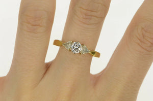 18K 1.30 Ctw VS Round Trillion Diamond Engagement Ring Yellow Gold