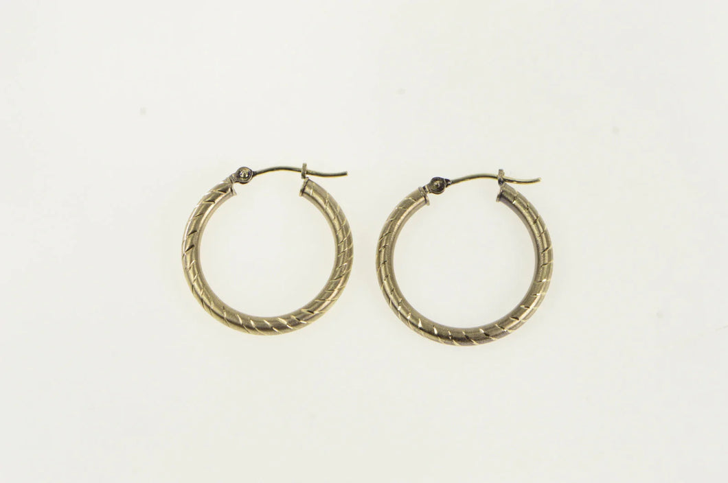 14K 21.8mm Grooved Pattern Diamond Cut Hoop Earrings Yellow Gold