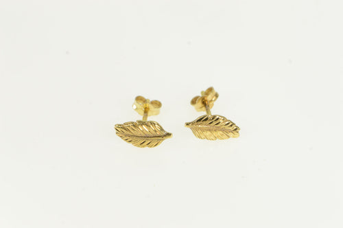 14K High Relief Leaf Feather Simple Vintage Stud Earrings Yellow Gold