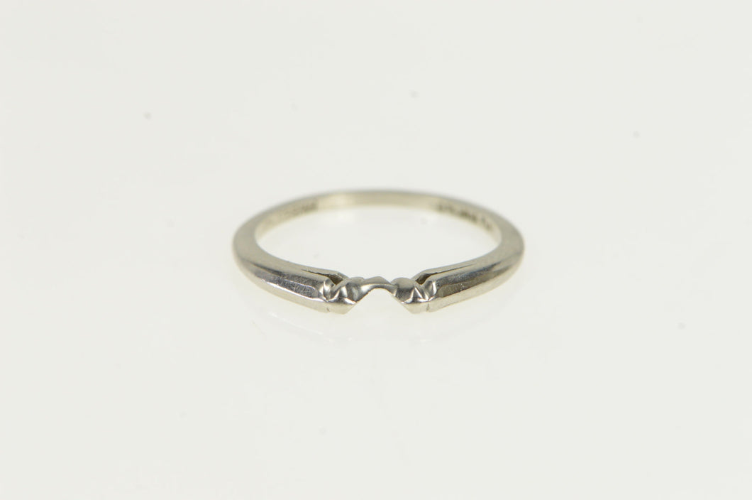 Platinum Classic Contour Vintage Wedding Band Ring