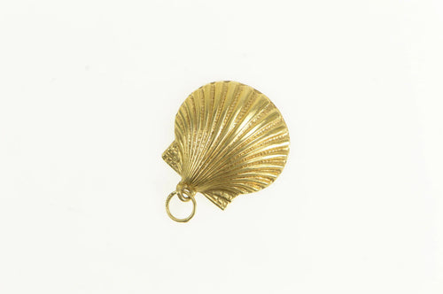 14K 3D Scallop Sea Shell Beach Ocean Vintage Charm/Pendant Yellow Gold