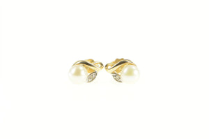10K Pearl Diamond Accent Classic Vintage Stud Earrings Yellow Gold