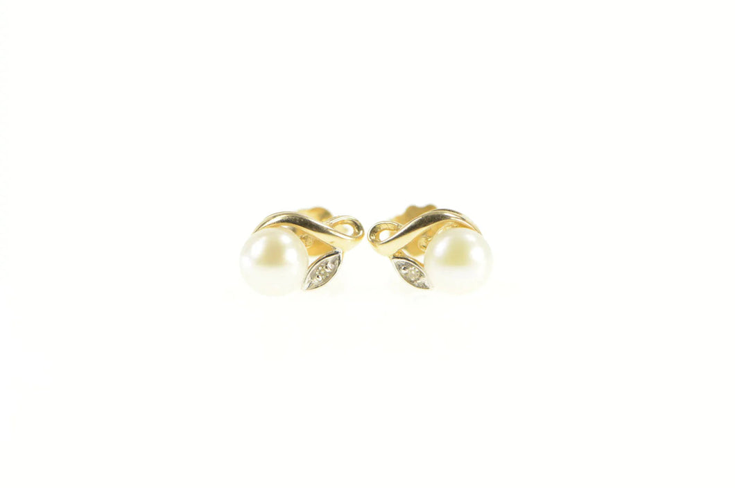 10K Pearl Diamond Accent Classic Vintage Stud Earrings Yellow Gold
