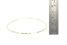 Load image into Gallery viewer, 14K 1.3mm Vintage Stackable Sparkle Bangle Bracelet 8.5&quot; Yellow Gold
