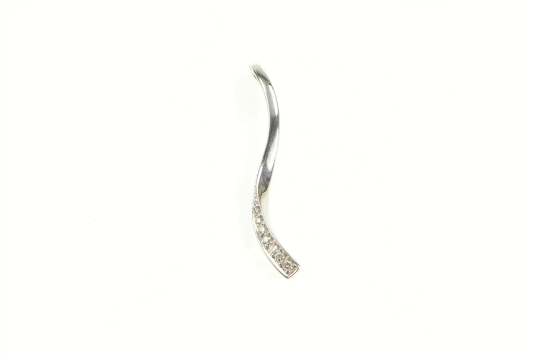 10K Graduated Wavy Diamond Curve Bar Pendant White Gold
