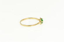 Load image into Gallery viewer, 10K Round Sim. Emerald Vintage Simple Statement Ring Yellow Gold