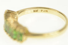 Load image into Gallery viewer, 14K Oval Peridot Inset Classic Vintage Band Ring Yellow Gold