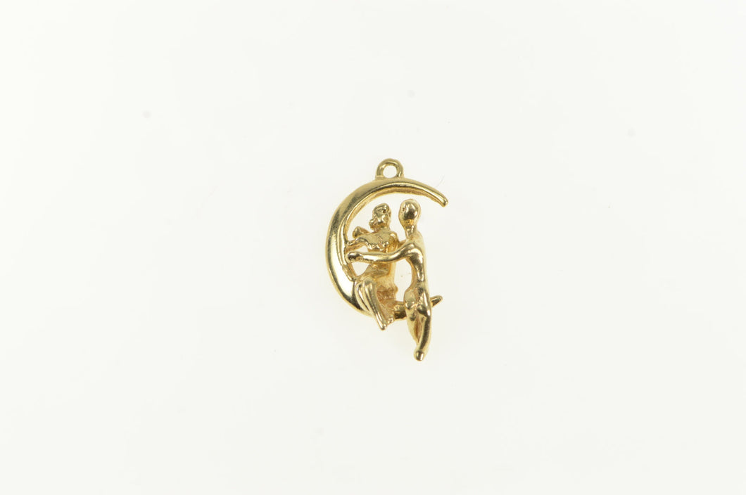 14K Crescent Moon Lovers Romantic Valentine Kiss Charm/Pendant Yellow Gold