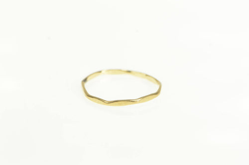 14K 1.5mm Geometric Squared Pattern Band Ring Yellow Gold