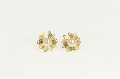 14K Vintage Pearl Scalloped Trim Classic Stud Earrings Yellow Gold