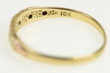 Load image into Gallery viewer, 10K Black Hills Leaf Vintage Classic Band Ring Yellow Gold