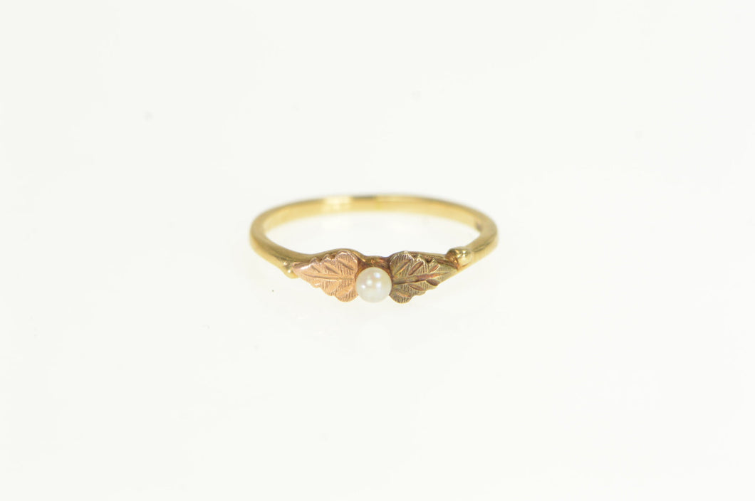 10K Tri Tone Freshwater Cultured Pearl Floral Ring Yellow Gold