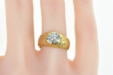 Load image into Gallery viewer, 14K 0.20 Ct Retro Grooved Vintage Statement Ring Yellow Gold