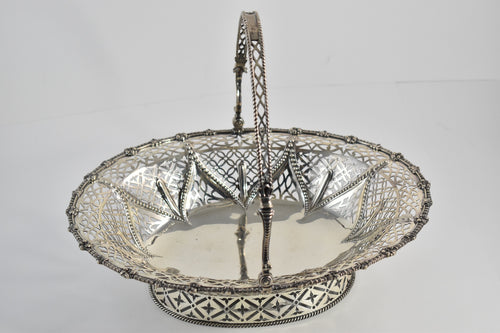 Sterling Silver 1917 Crichton Brothers London Fruit Bowl Basket
