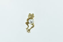 Load image into Gallery viewer, 14K 6.7mm Pearl Vintage Peridot Eyed Frog Charm/Pendant Yellow Gold