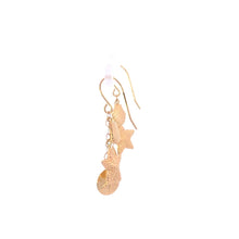 Load image into Gallery viewer, 14K Sea Shell Star Fish Scallop Dangle Fringe Earrings Yellow Gold