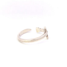 Load image into Gallery viewer, Sterling Silver Alex &amp; Ani Rhinestone Sword Excalibur Wrap Ring