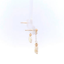 Load image into Gallery viewer, 10K Pearl Dangle Vintage Classic Statement Earrings Yellow Gold