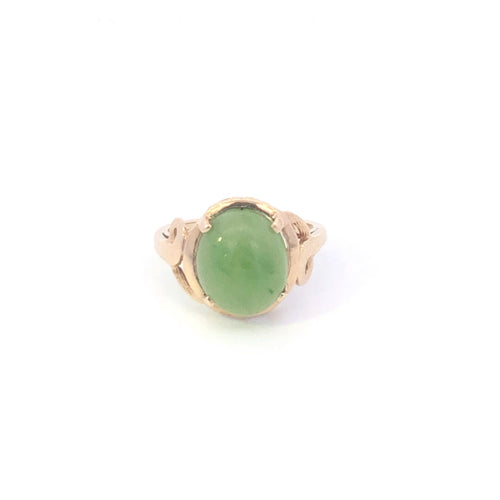 10K Carved Jadeite Cabochon Vintage Cocktail Ring Yellow Gold
